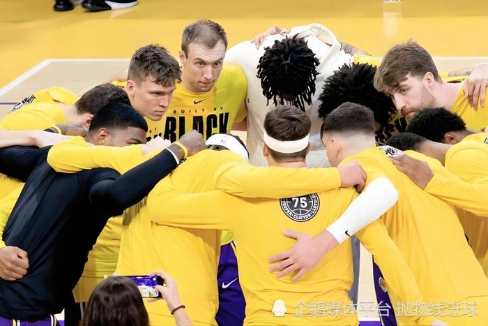 希尔德放弃湖人高薪加盟勇士，生涯陷入低谷