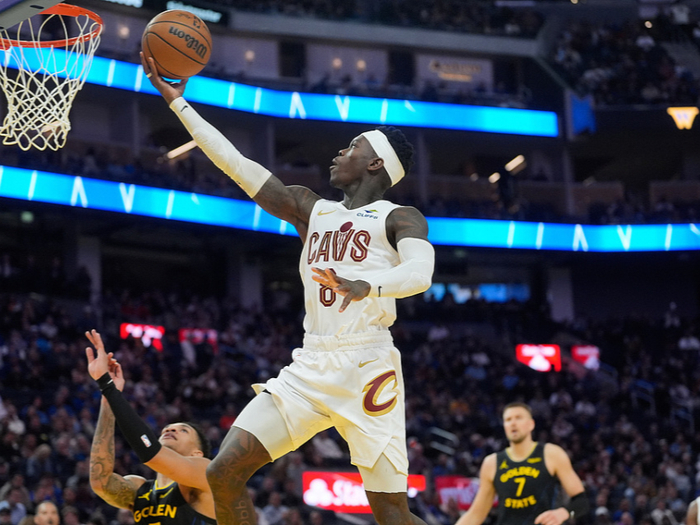 拒绝8400万合同后 施罗德辗转11队终在骑士找到季