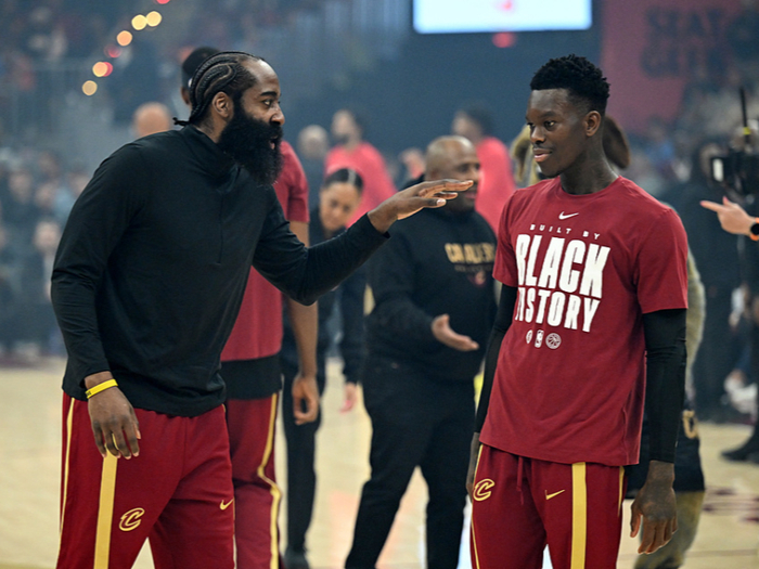 拒绝8400万合同后 施罗德辗转11队终在骑士找到季