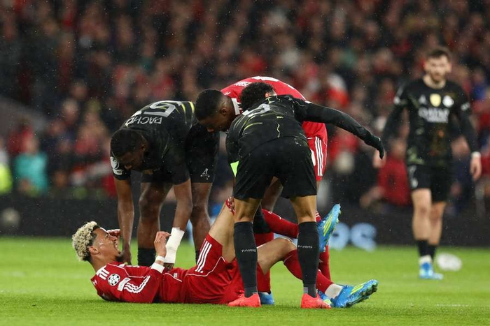 埃基蒂克跟腱断裂冲击利物浦锋线，未来面临严