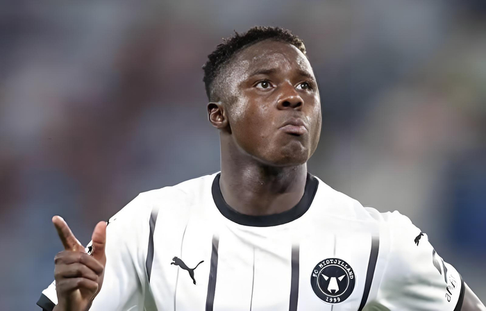 埃基蒂克跟腱断裂冲击利物浦锋线，未来面临严